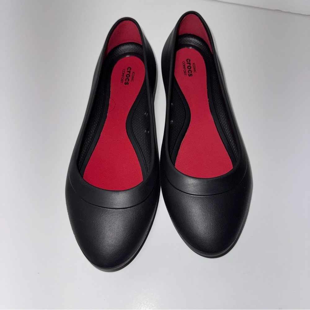 Crocs Women's Black Flats size 8